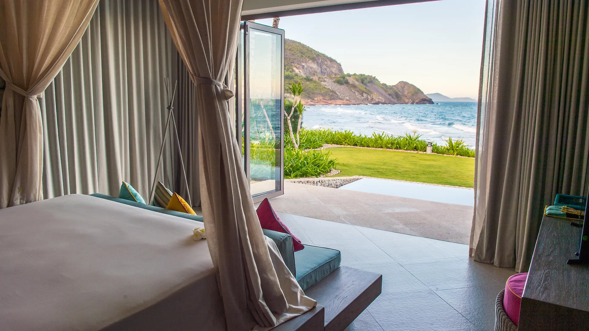 *****  Mia Resort Nha Trang Vietnam