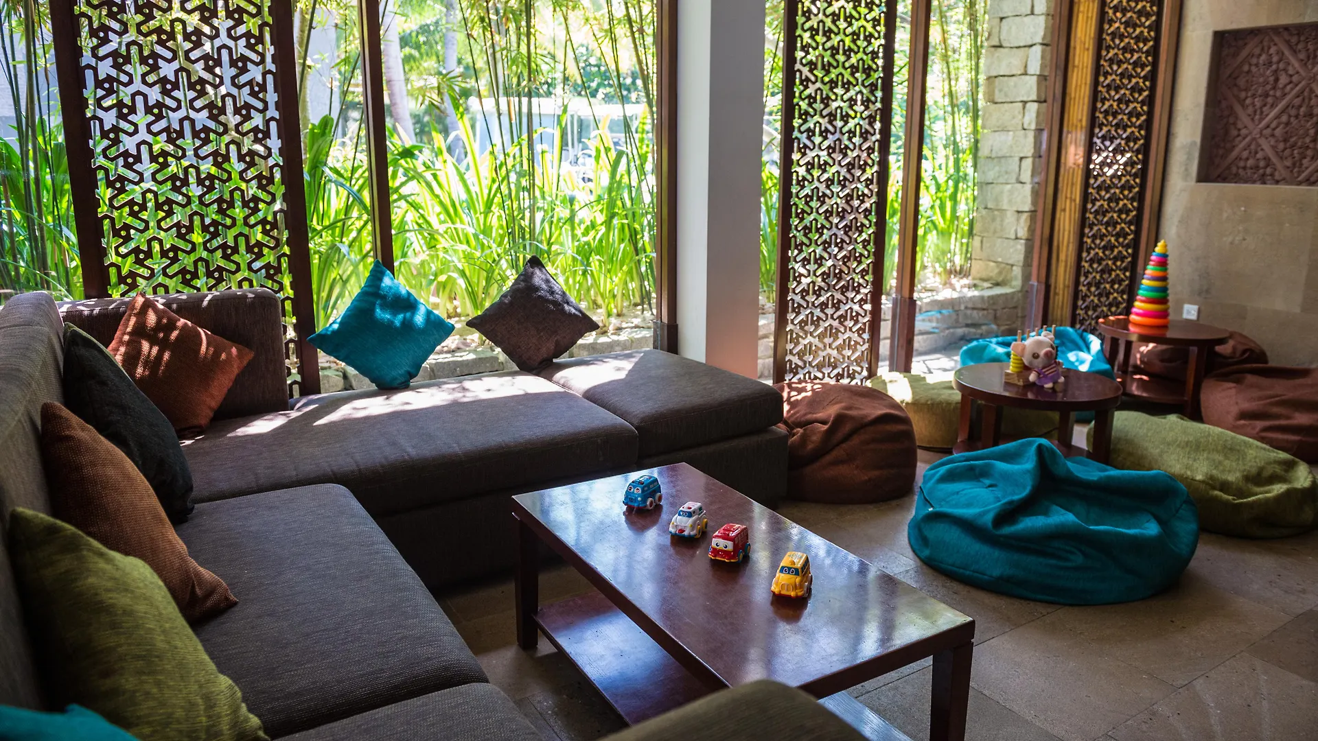 Mia Resort Nha Trang Thon Lap Thinh