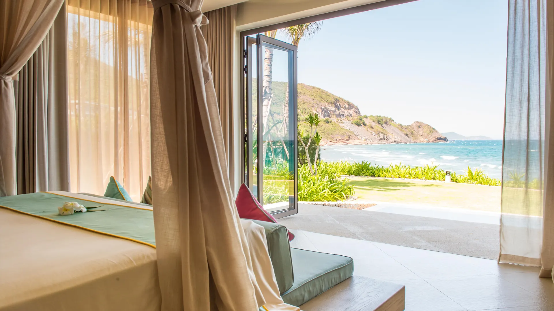 Mia Resort Nha Trang Thon Lap Thinh Vietnam