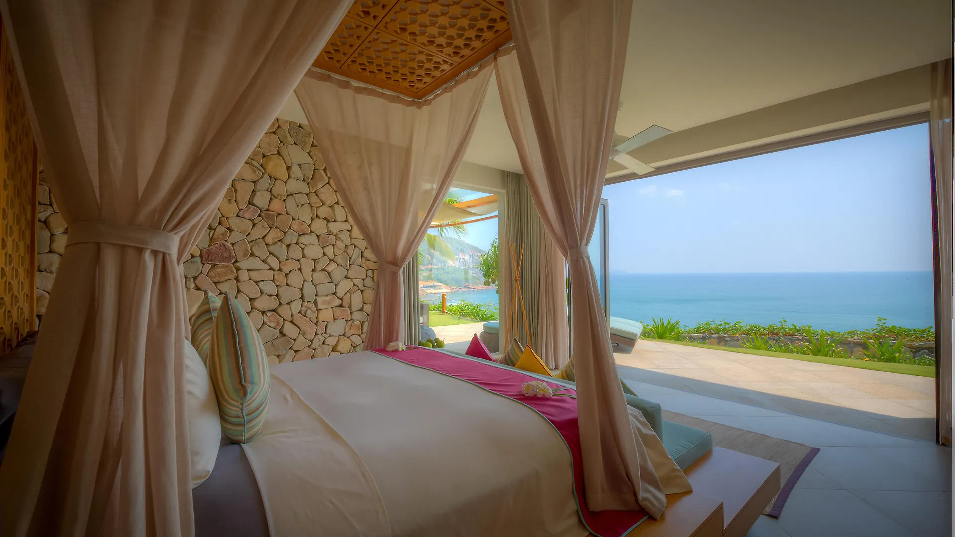Mia Resort Nha Trang Thon Lap Thinh 5*,  Vietnam
